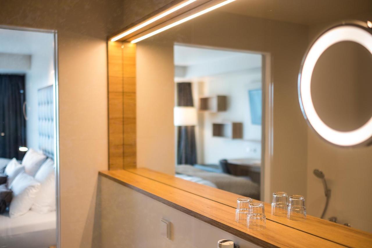Rebhan'S Business Und Wellness Hotel Neukenroth Extérieur photo