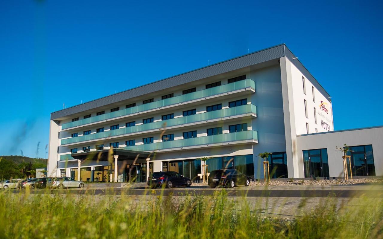 Rebhan'S Business Und Wellness Hotel Neukenroth Extérieur photo