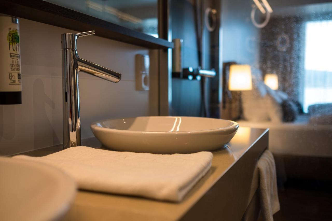 Rebhan'S Business Und Wellness Hotel Neukenroth Extérieur photo